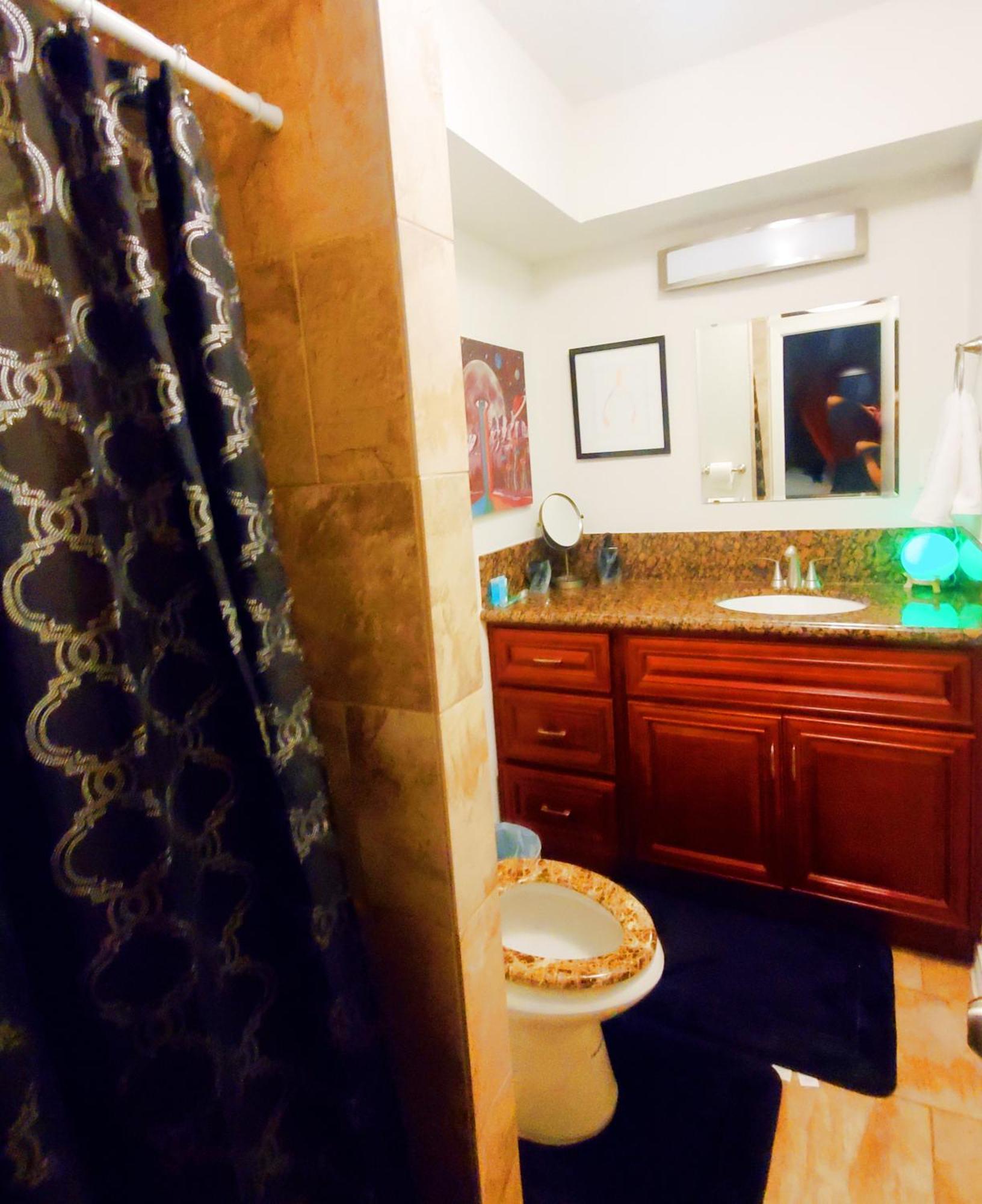 Austin Uncommon Room Rentals Bagian luar foto
